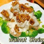 Best 核桃虾球 Walnut Shrimp in Lauderdale Lakes, FL